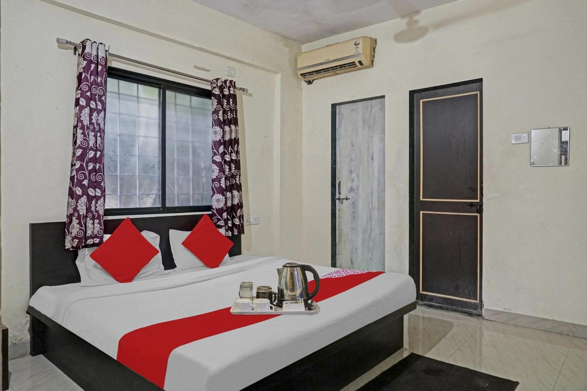 Hotel O R K Exclusive Hinjawadi Bagian luar foto
