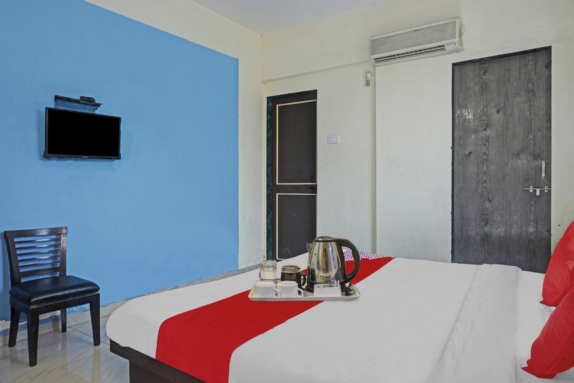 Hotel O R K Exclusive Hinjawadi Bagian luar foto