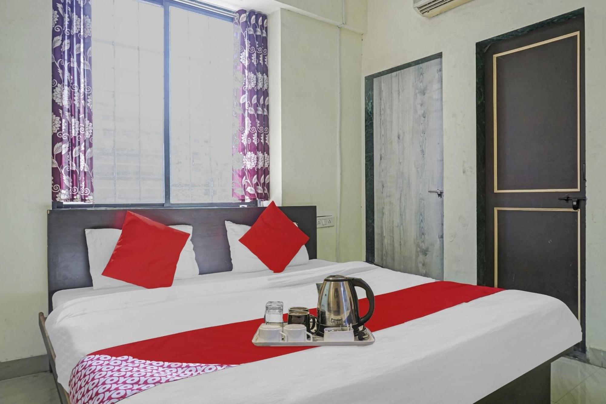 Hotel O R K Exclusive Hinjawadi Bagian luar foto